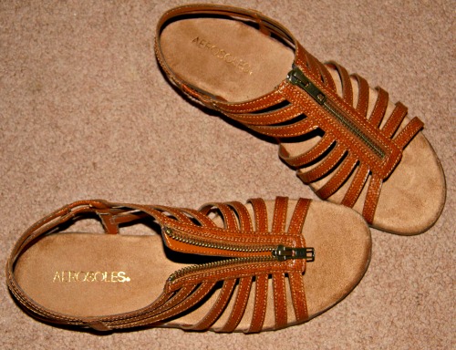 Aerosoles Chlothesline